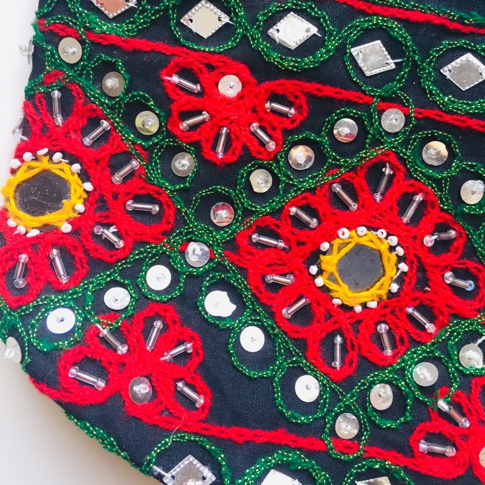 Drawstring Purse Colorful Embroidery - Picture 2 of 6